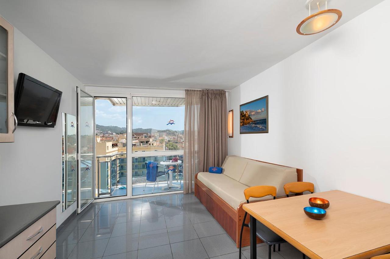 Apartaments Blau Lloret de Mar Dış mekan fotoğraf