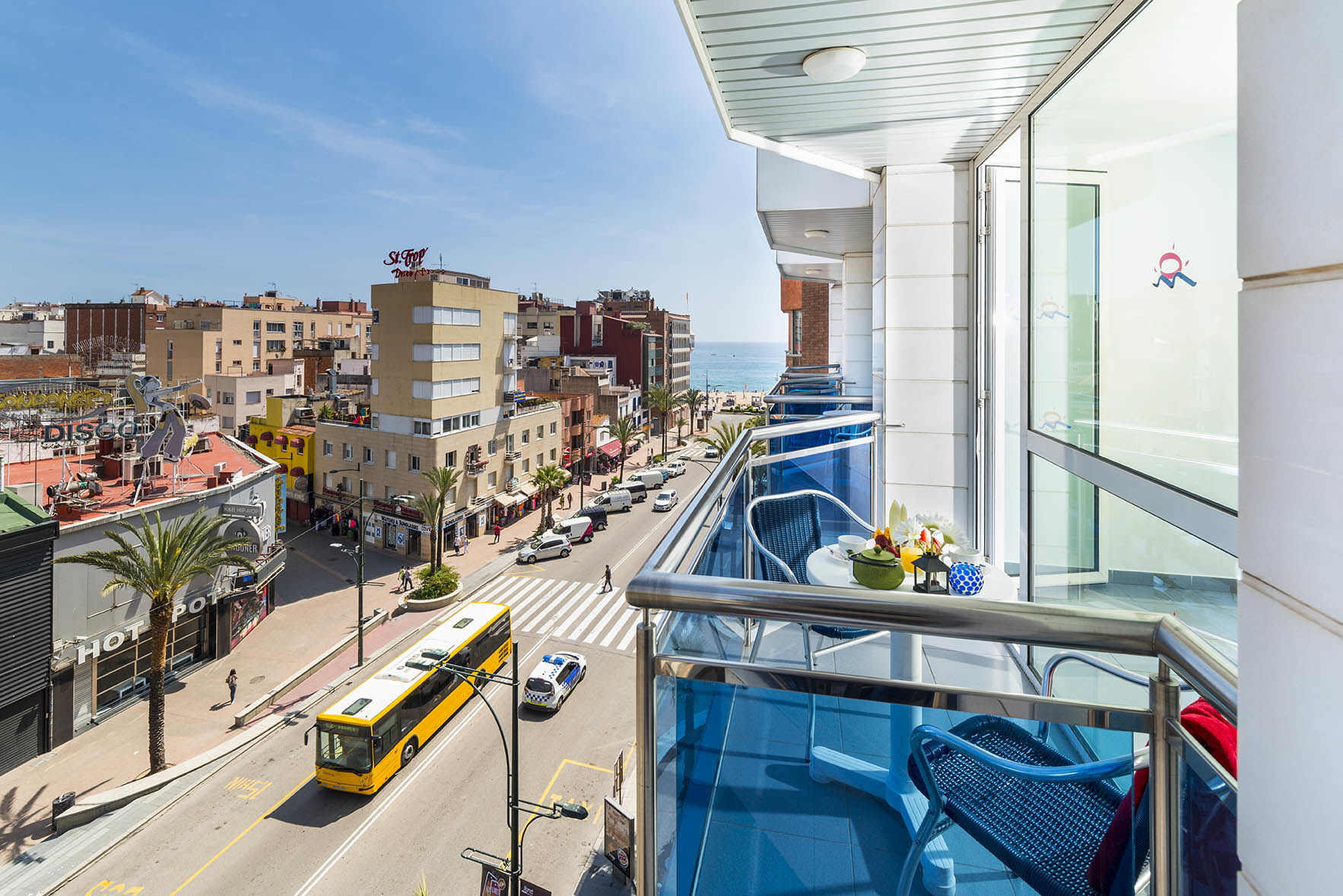 Apartaments Blau Lloret de Mar Oda fotoğraf
